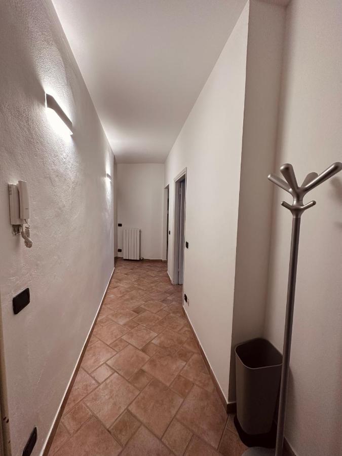 La Casa Del Corso Lägenhet Arona Exteriör bild