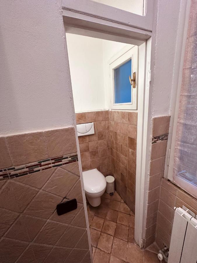 La Casa Del Corso Lägenhet Arona Exteriör bild